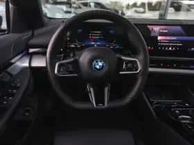 BMW 5-Serie (2024) thumbnail 3