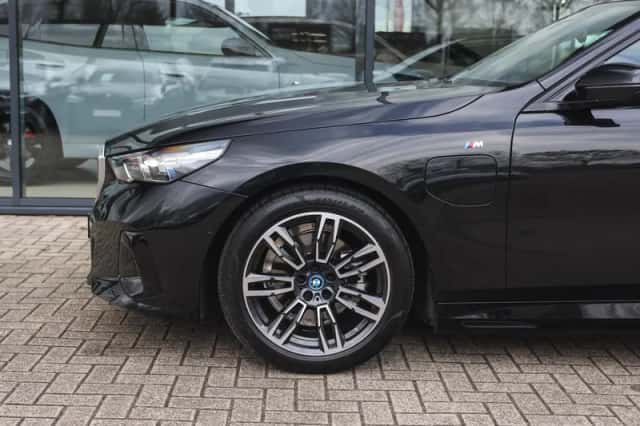BMW 5-Serie (2024) thumbnail 4