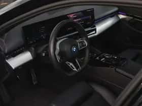 BMW 5-Serie (2024) thumbnail 9