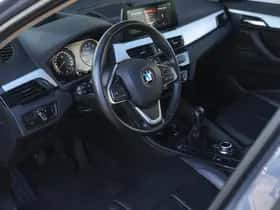 BMW X1 (2022) thumbnail 9