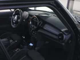 MINI Hatchback (2021) thumbnail 11