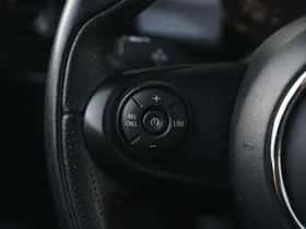 MINI Hatchback (2021) thumbnail 14