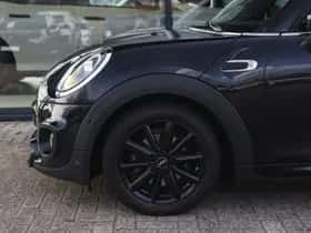 MINI Hatchback (2021) thumbnail 5