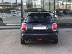 MINI Hatchback (2021) thumbnail 7