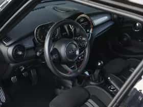 MINI Hatchback (2021) thumbnail 10