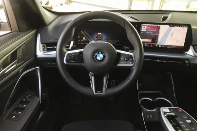BMW X1 (2025) thumbnail 3