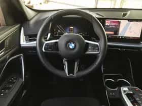 BMW X1 (2025) thumbnail 3