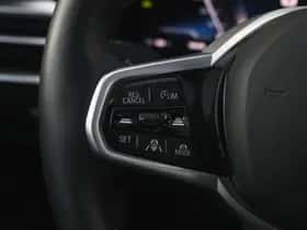 BMW i4 (2025) thumbnail 15