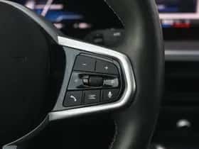 BMW i4 (2025) thumbnail 16