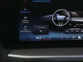 BMW i4 (2025) thumbnail 17