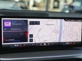BMW i4 (2025) thumbnail 24