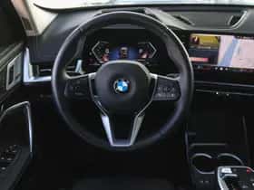 BMW X1 (2025) thumbnail 3