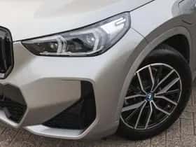 BMW X1 (2024) thumbnail 24