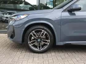BMW X1 (2025) thumbnail 4
