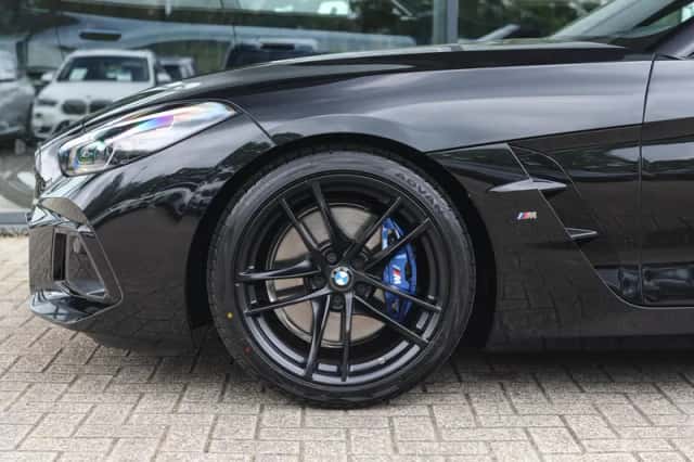 BMW Z4 (2025) thumbnail 4