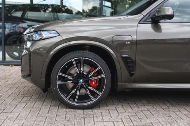 BMW X5 (2026) thumbnail 5
