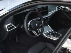 BMW i4 (2026) thumbnail 9