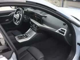 BMW i4 (2026) thumbnail 10