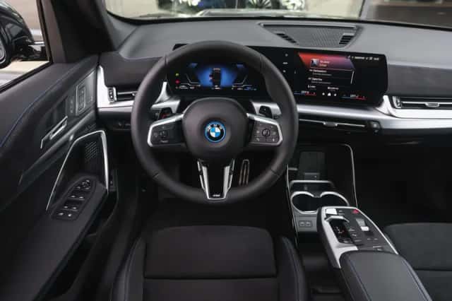 BMW X1 (2026) thumbnail 3