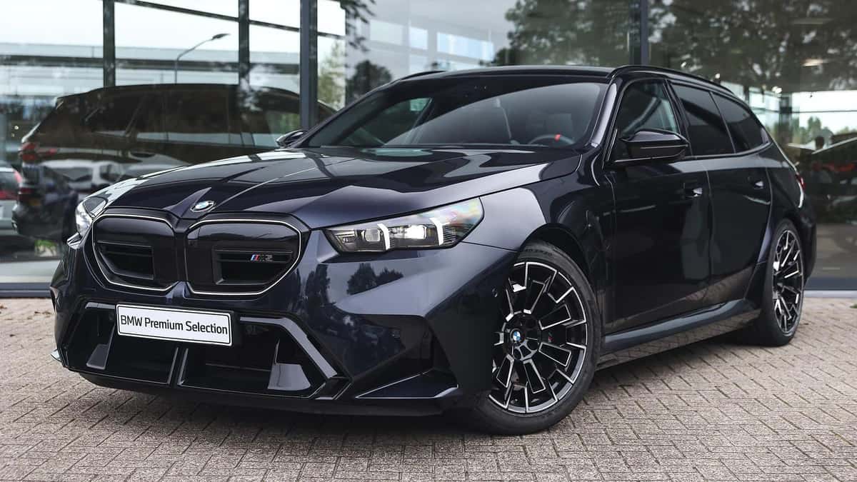 BMW M5 (2025) — foto 1
