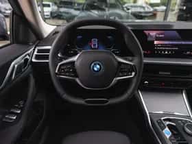 BMW i4 (2026) thumbnail 3
