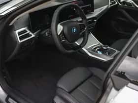 BMW i4 (2026) thumbnail 7