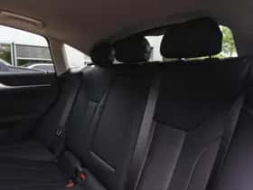 BMW i4 (2026) thumbnail 10