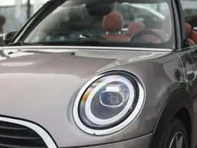 MINI Cabrio (2018) thumbnail 20
