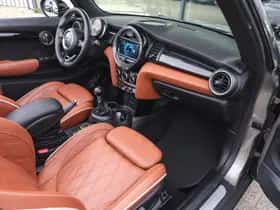 MINI Cabrio (2018) thumbnail 9