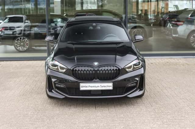 BMW 1-Serie (2024) thumbnail 6