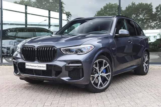 BMW X5 (2023) thumbnail 1
