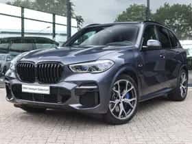 BMW X5 (2023)