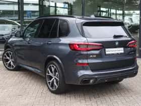 BMW X5 (2023) thumbnail 2