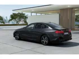 BMW i5 (2026) thumbnail 2