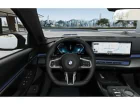 BMW i5 (2026) thumbnail 7