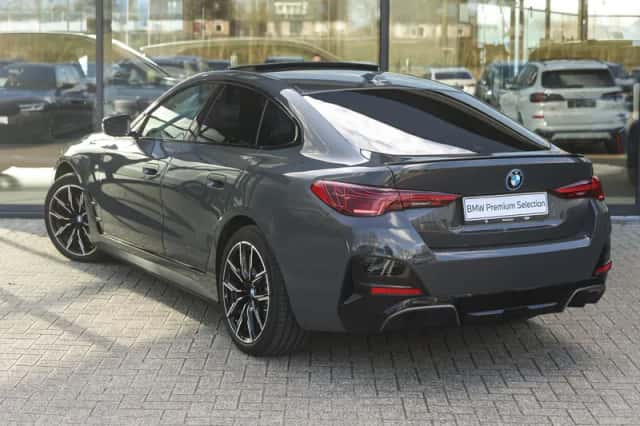 BMW i4 (2026) thumbnail 2