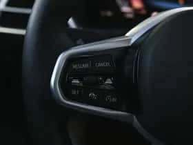 BMW i4 (2026) thumbnail 11