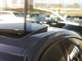 BMW i4 (2026) thumbnail 4