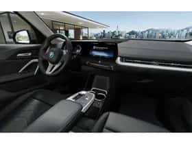 BMW iX1 (2026) thumbnail 8