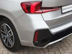 BMW iX1 (2025) thumbnail 26