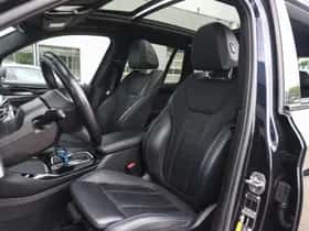 BMW iX3 (2021) thumbnail 15
