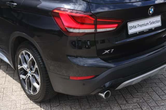 BMW X1 (2021) thumbnail 6