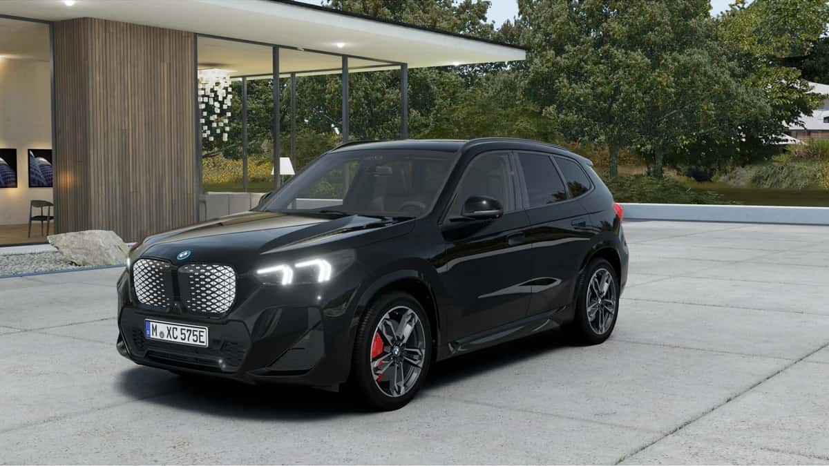 BMW iX1 (2026) — foto 1