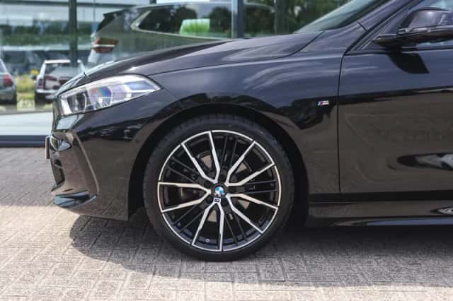 BMW 1-Serie (2022) thumbnail 4