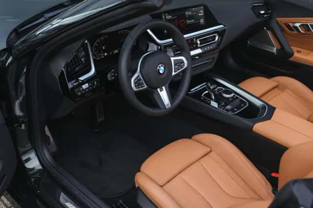 BMW Z4 (2026) thumbnail 3