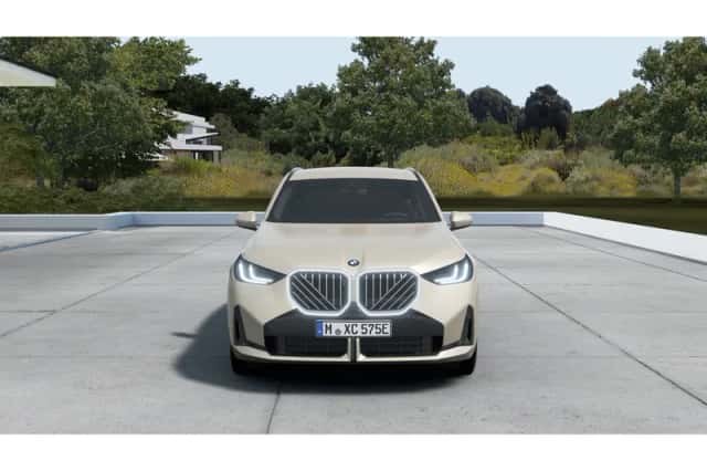 BMW X3 (2026) thumbnail 3