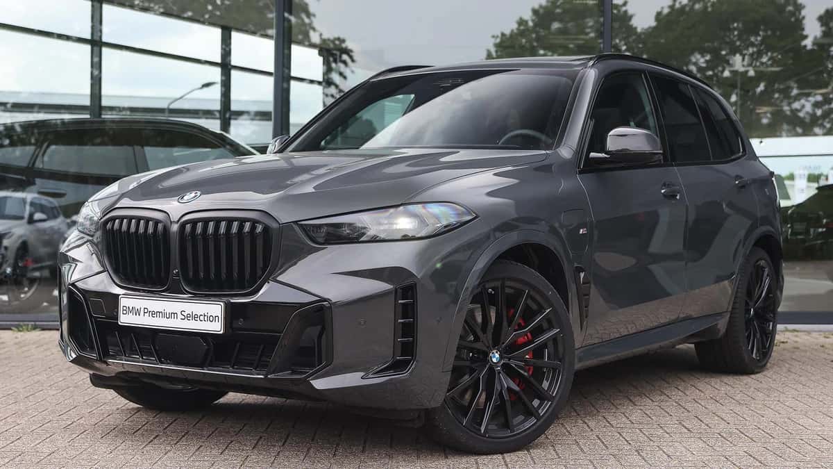 BMW X5 (2026) — foto 1