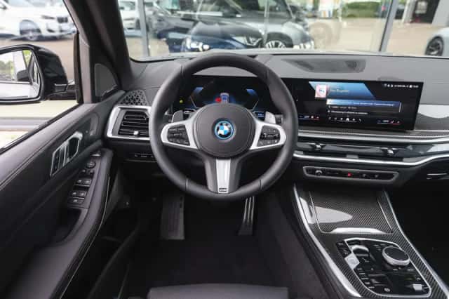 BMW X5 (2026) thumbnail 3