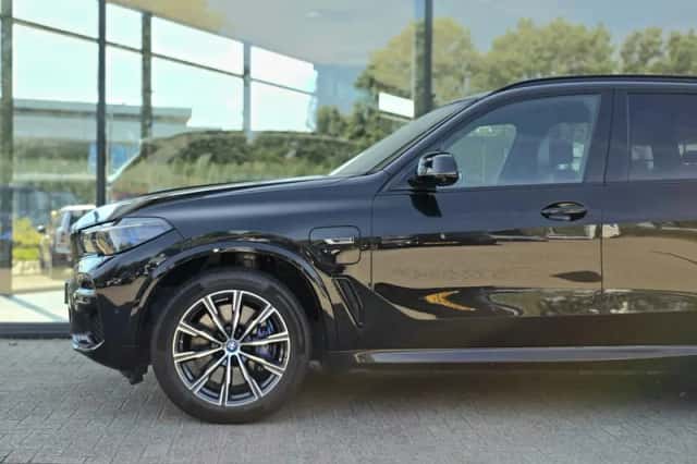 BMW X5 (2022) thumbnail 5