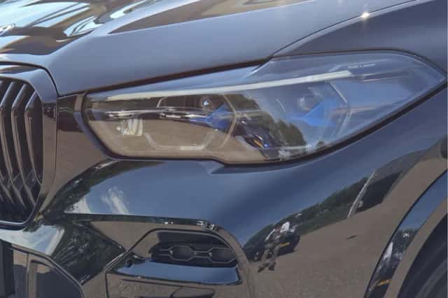 BMW X5 (2022) thumbnail 6